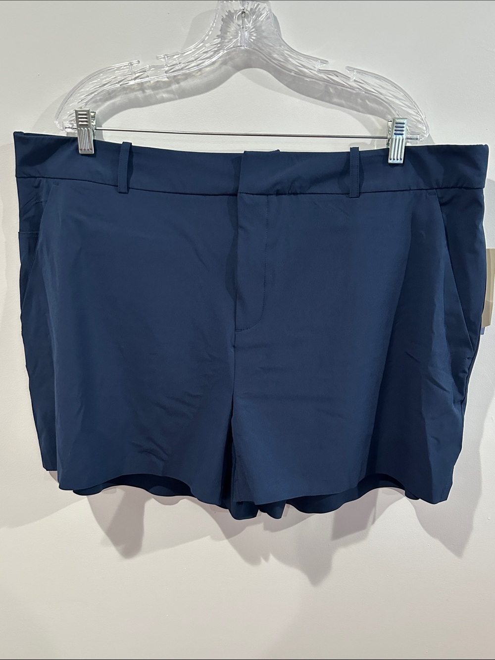High-Rise Navy Women’s Tailored Shorts - Picture 4 of 8